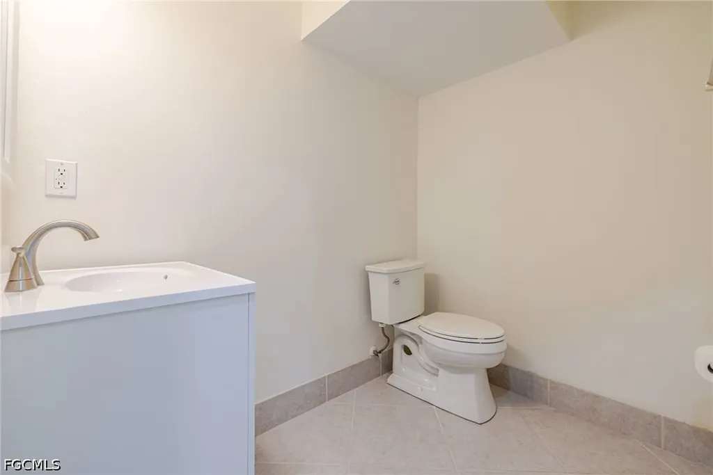 3838 Cherrybrook Loop Fort Myers FL 33966