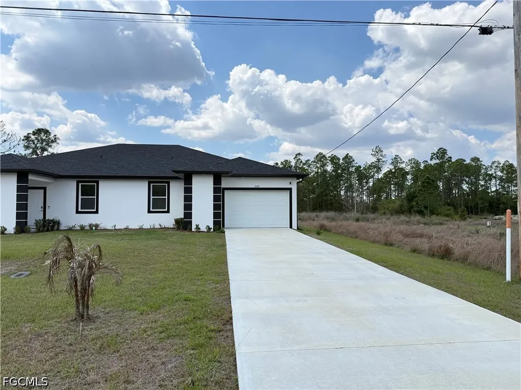 508 Bell Boulevard S Lehigh Acres FL 33974