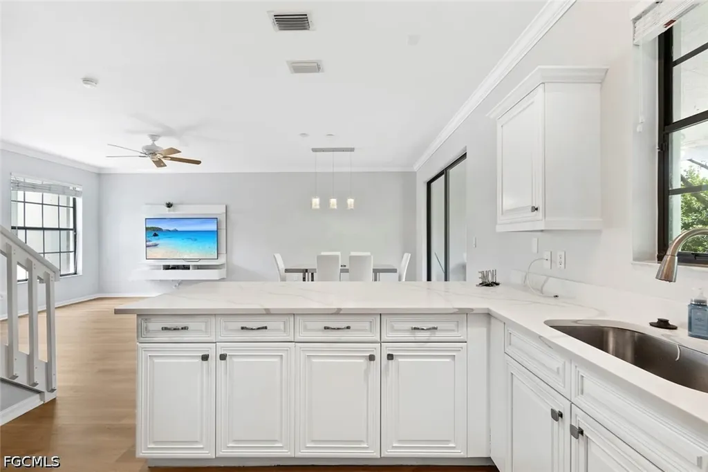 14617 Sutherland Avenue Naples FL 34119