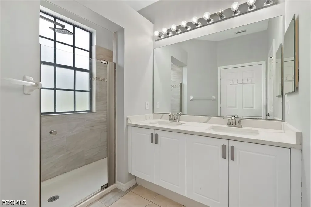 14617 Sutherland Avenue Naples FL 34119