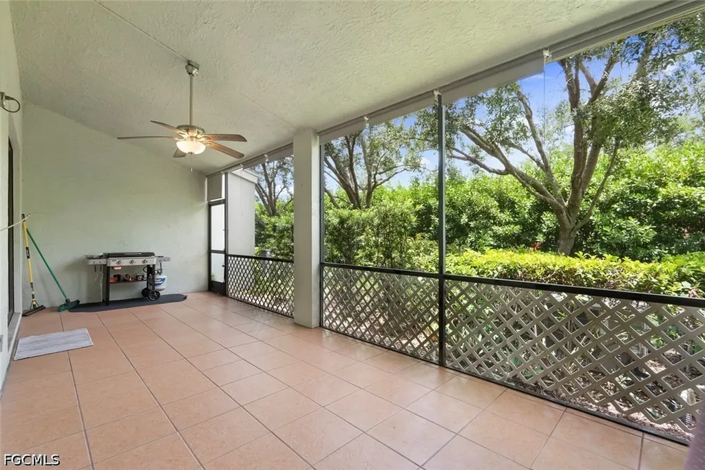 14617 Sutherland Avenue Naples FL 34119