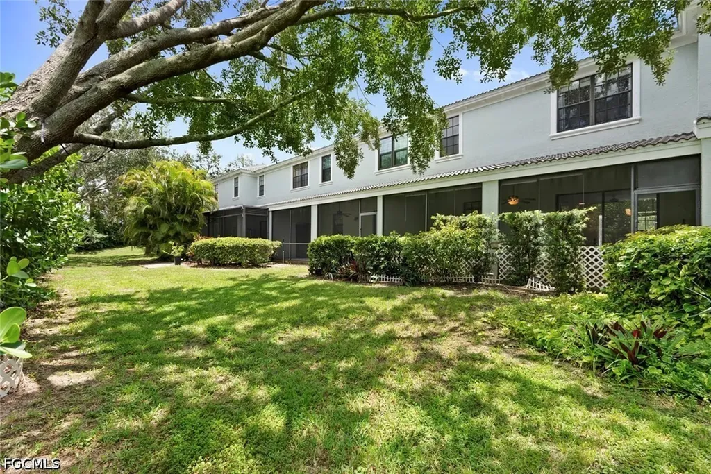 14617 Sutherland Avenue Naples FL 34119