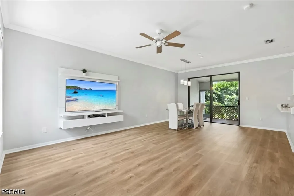 14617 Sutherland Avenue Naples FL 34119
