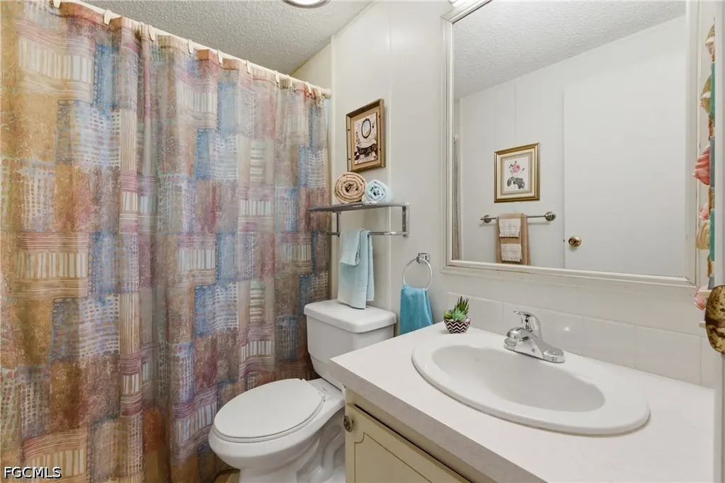 508 Pine Tree Court North Fort Myers FL 33917