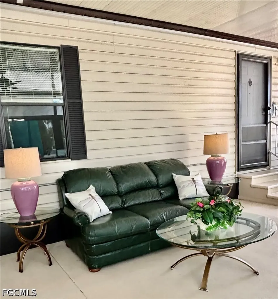 508 Pine Tree Court North Fort Myers FL 33917