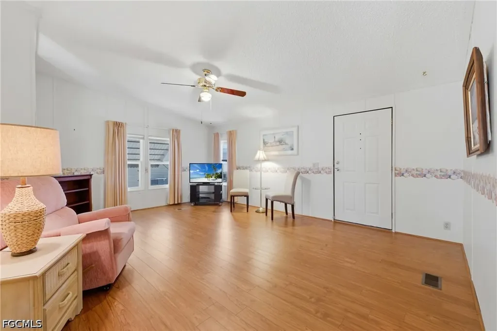 508 Pine Tree Court North Fort Myers FL 33917