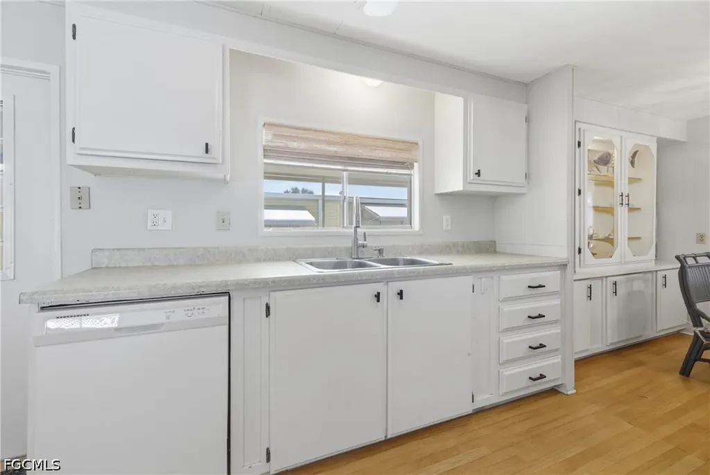 726 Knotty Pine Circle North Fort Myers FL 33917