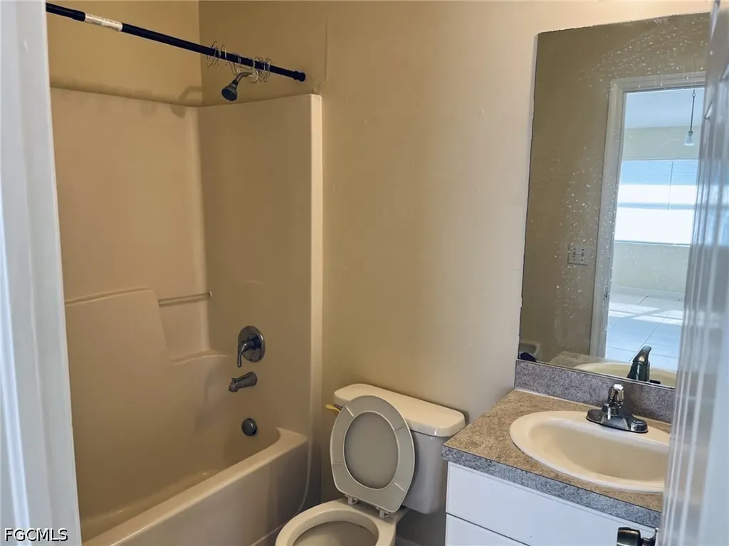 2424-2426 Ted Avenue S Lehigh Acres FL 33973
