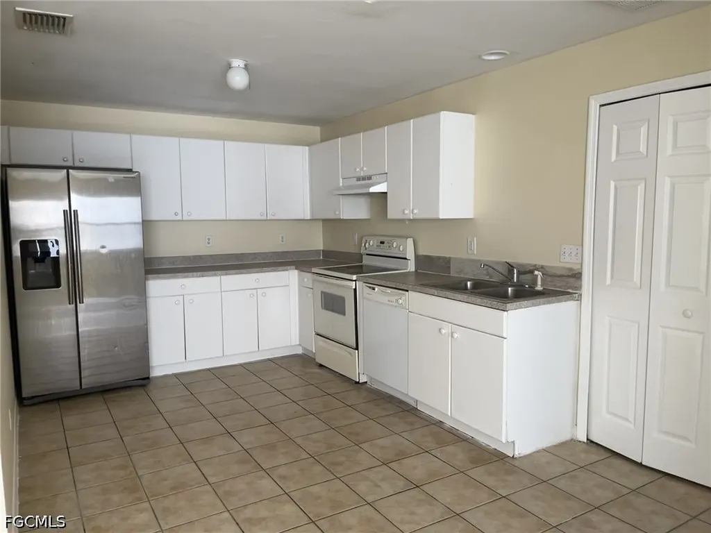 2424-2426 Ted Avenue S Lehigh Acres FL 33973