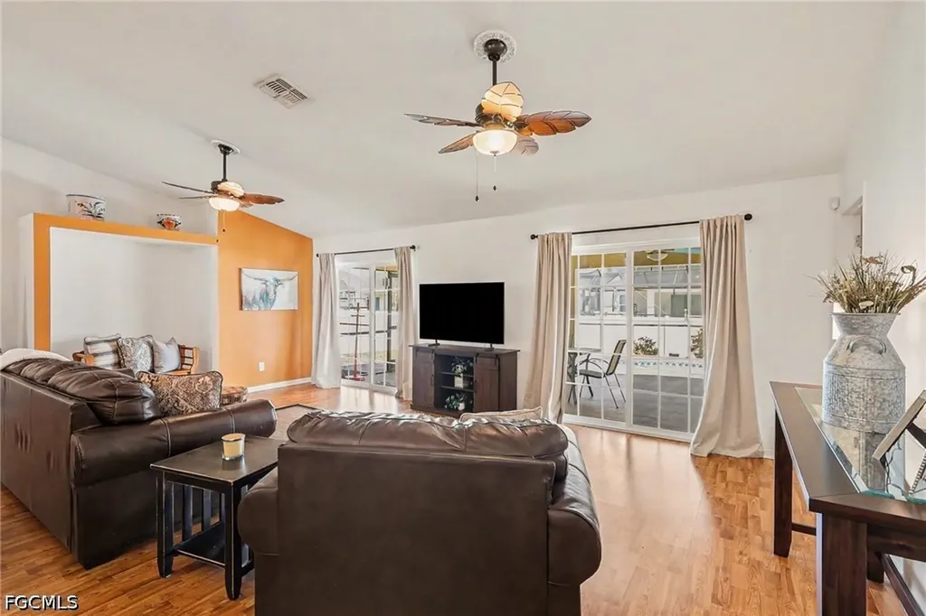 211 NW 26th Avenue Cape Coral FL 33993