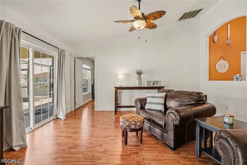 211 NW 26th Avenue Cape Coral FL 33993