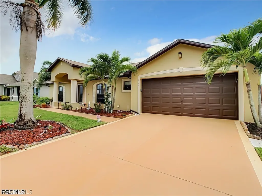 211 NW 26th Avenue Cape Coral FL 33993