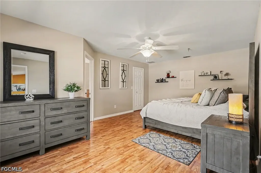 211 NW 26th Avenue Cape Coral FL 33993