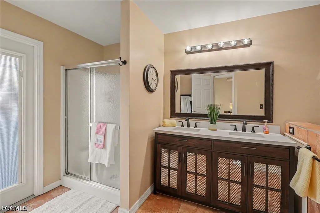 211 NW 26th Avenue Cape Coral FL 33993