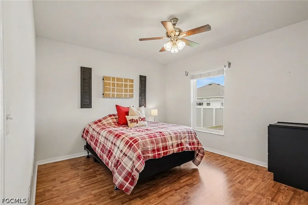 211 NW 26th Avenue Cape Coral FL 33993