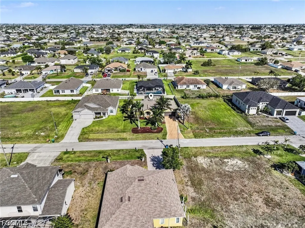 211 NW 26th Avenue Cape Coral FL 33993