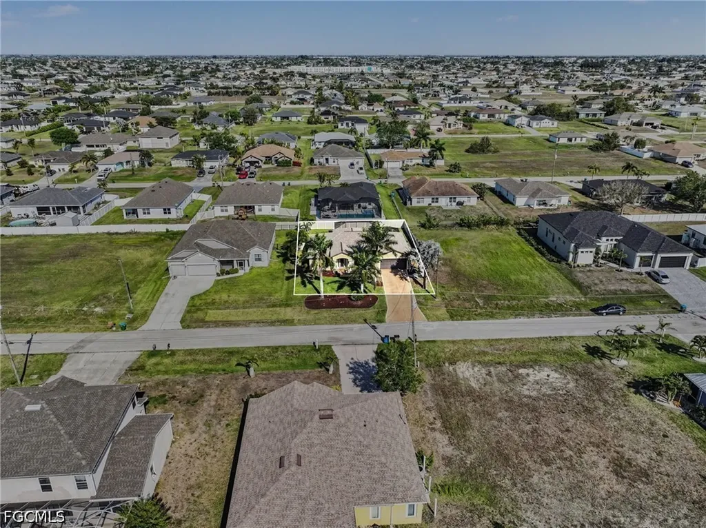 211 NW 26th Avenue Cape Coral FL 33993
