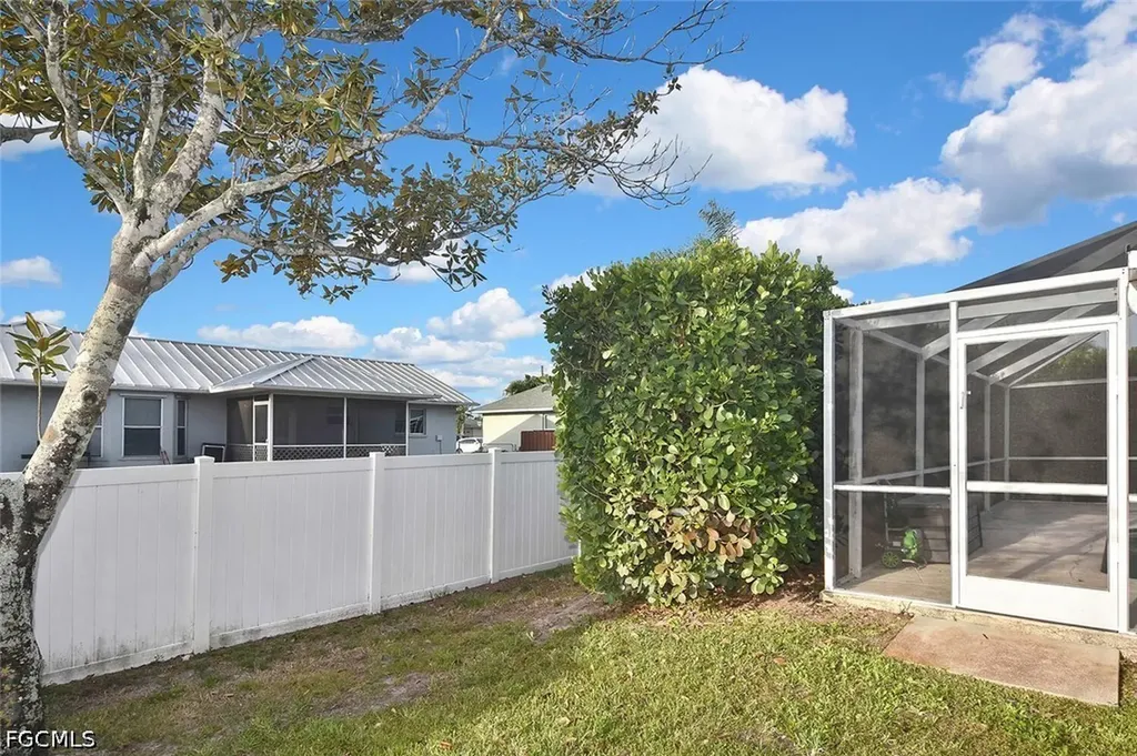 9132 Bryant Road Fort Myers FL 33967