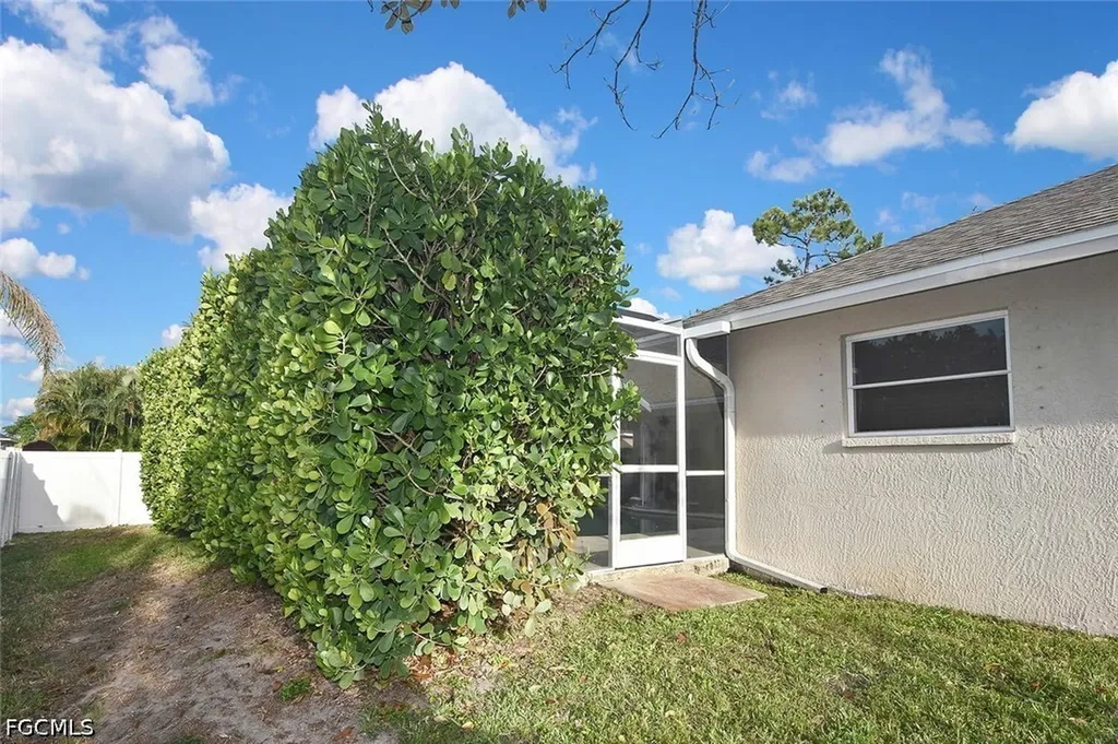 9132 Bryant Road Fort Myers FL 33967