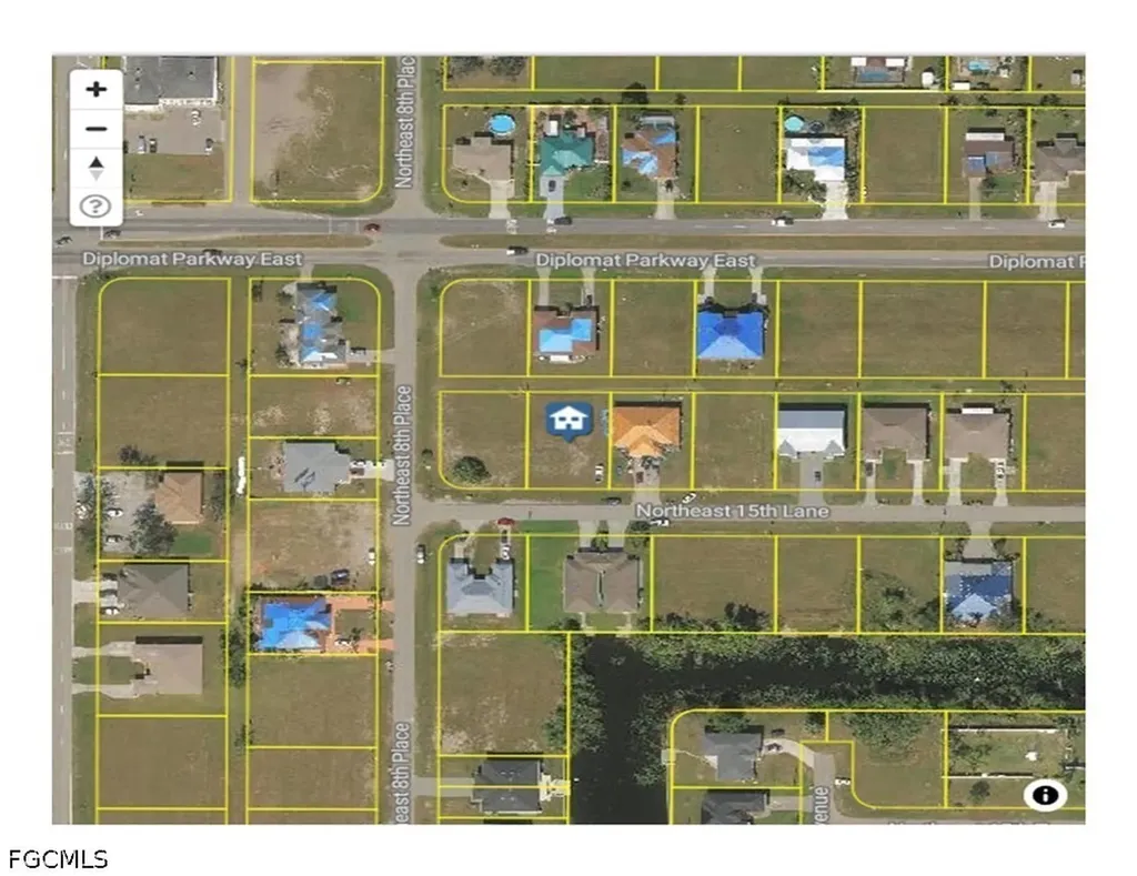 825 NE 15th Lane Cape Coral FL 33909