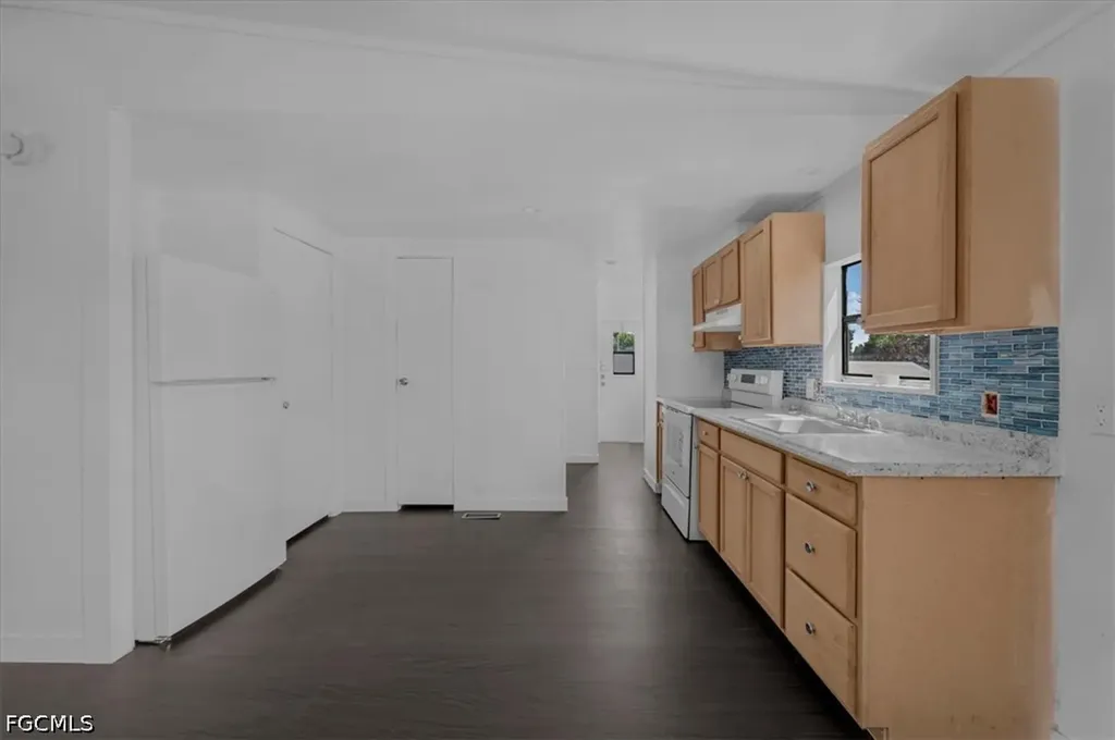 428 Avenue D NW Moore Haven FL 33471