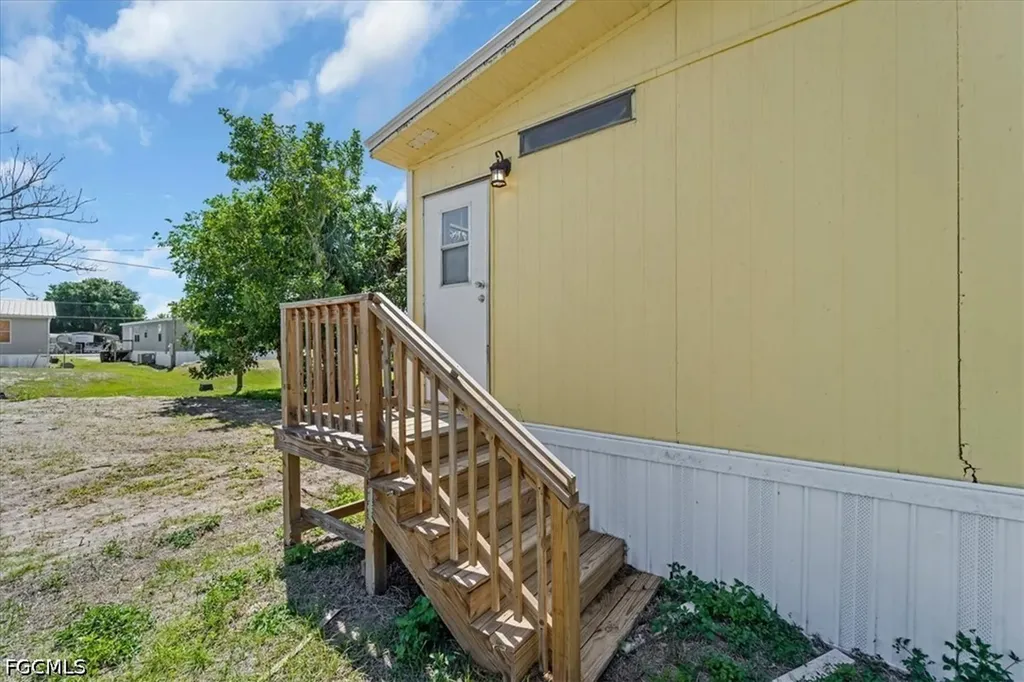 428 Avenue D NW Moore Haven FL 33471