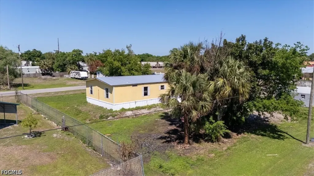 428 Avenue D NW Moore Haven FL 33471