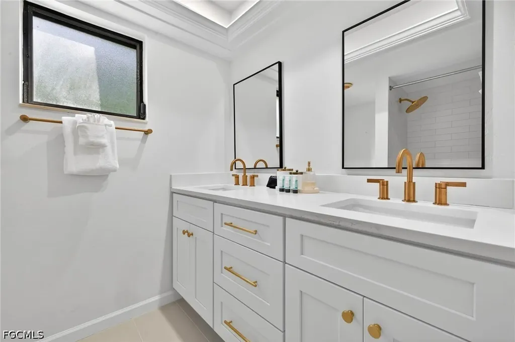 1304 Par View Drive Sanibel FL 33957