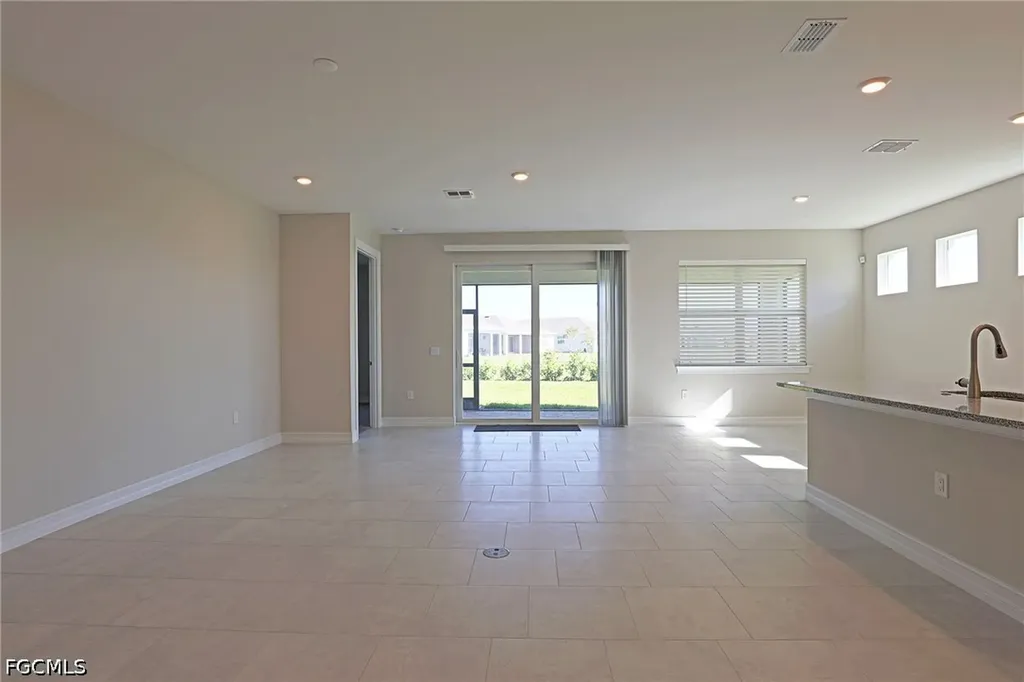 1220 Mariners View Terrace Cape Coral FL 33993