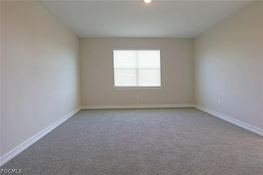 1220 Mariners View Terrace Cape Coral FL 33993