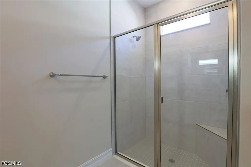 1220 Mariners View Terrace Cape Coral FL 33993
