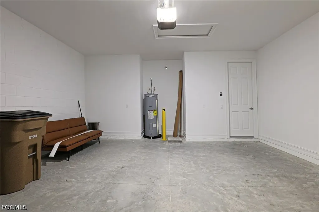 1220 Mariners View Terrace Cape Coral FL 33993