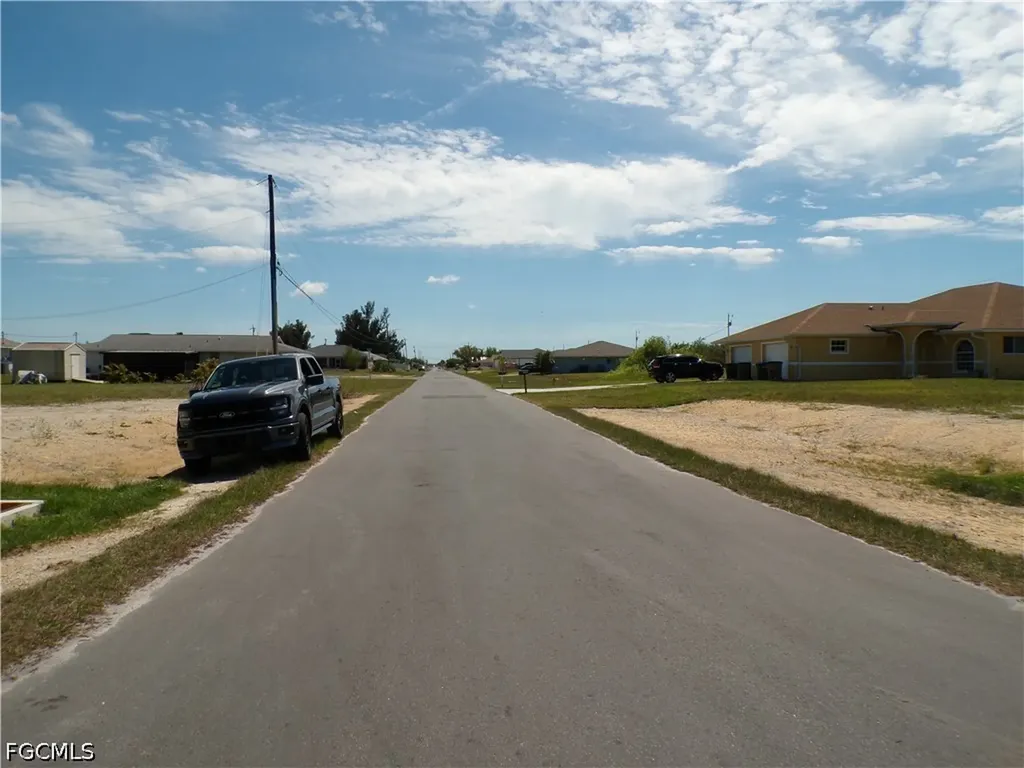 1910 NE 8th Place Cape Coral FL 33909