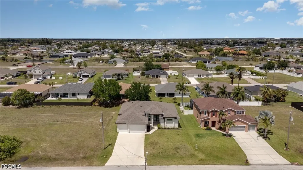 2101 NW 8th Terrace Cape Coral FL 33993