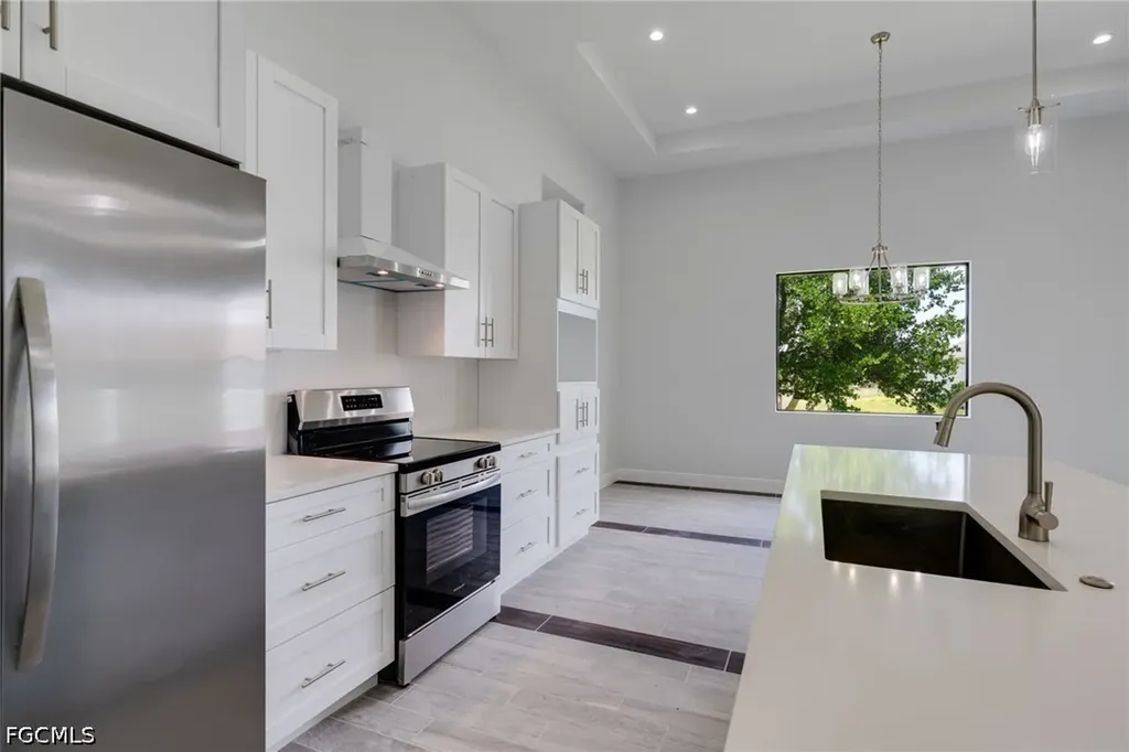 2101 NW 8th Terrace Cape Coral FL 33993
