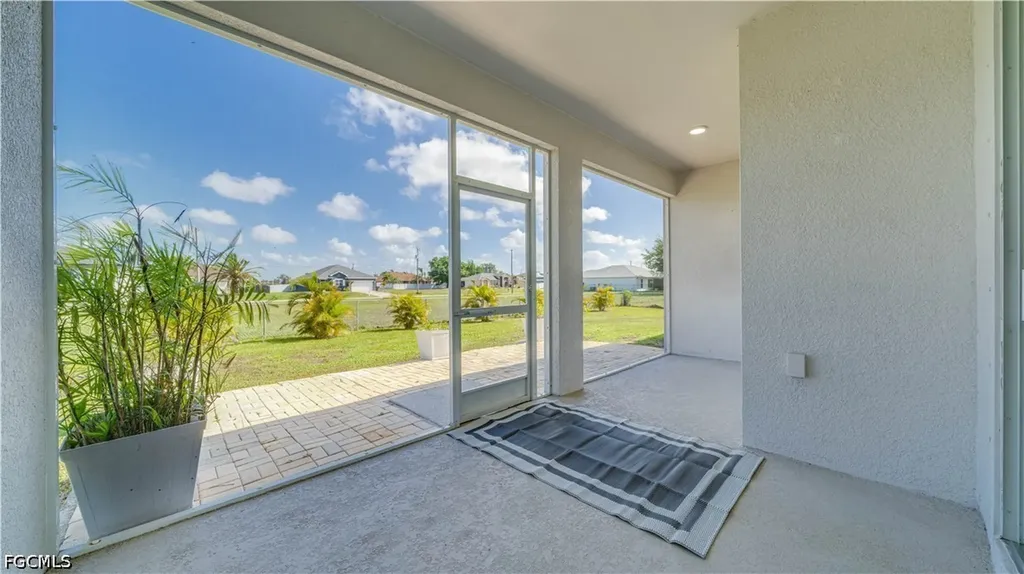 2011 NW Embers Terrace Cape Coral FL 33993