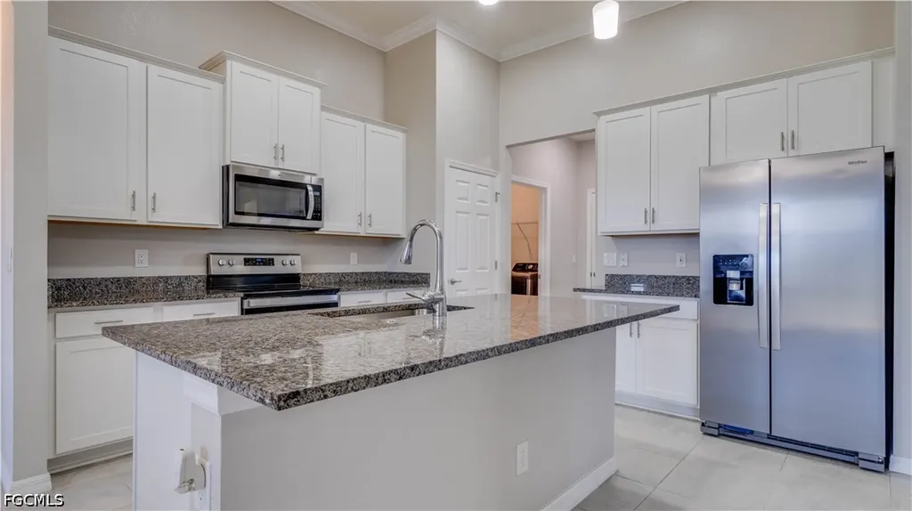 2011 NW Embers Terrace Cape Coral FL 33993