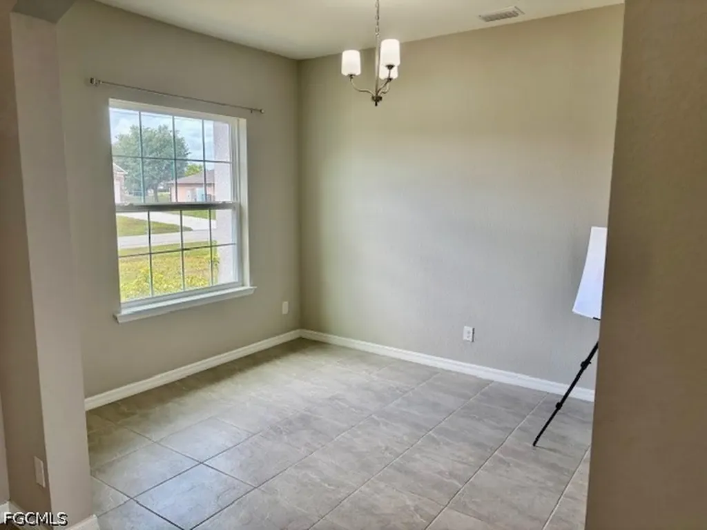 2011 NW Embers Terrace Cape Coral FL 33993