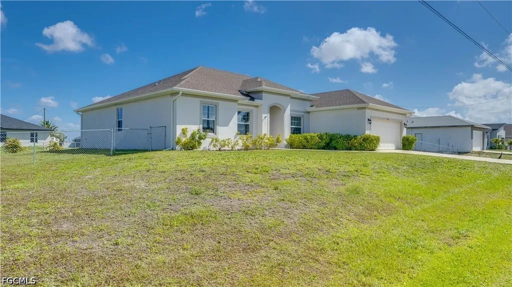 2011 NW Embers Terrace Cape Coral FL 33993