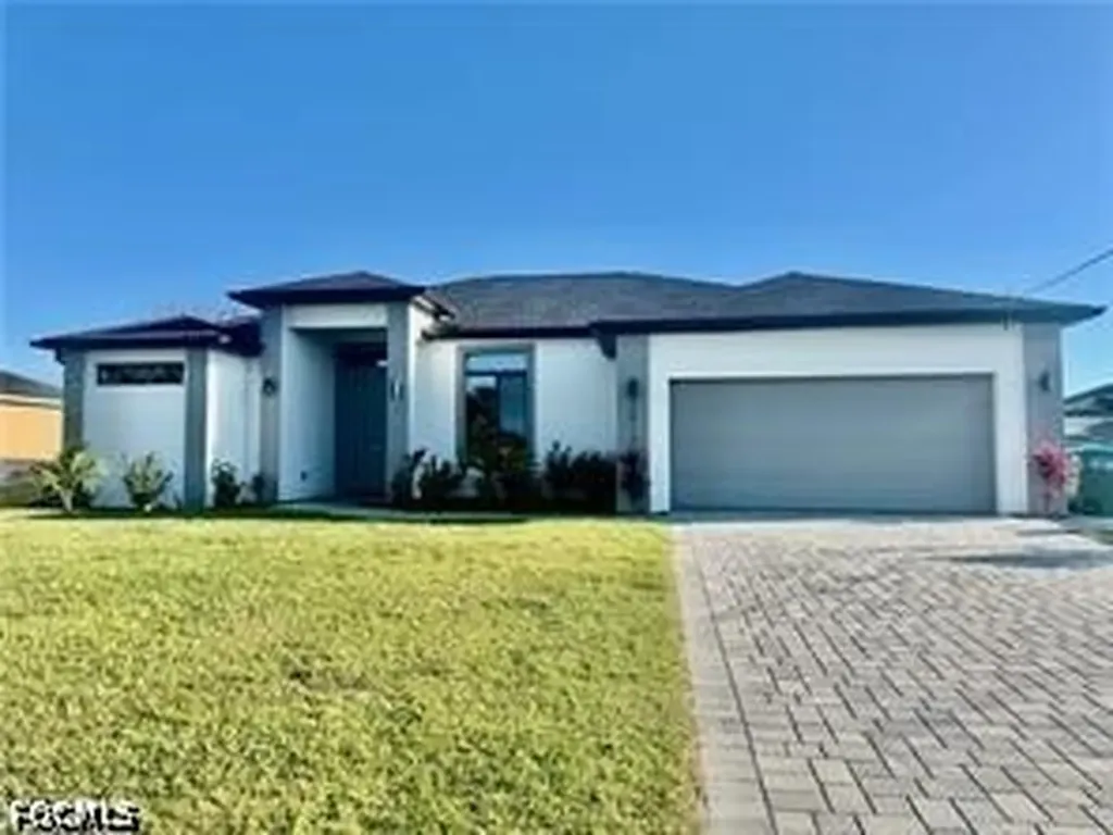 2512 NW 4th Street Cape Coral FL 33993