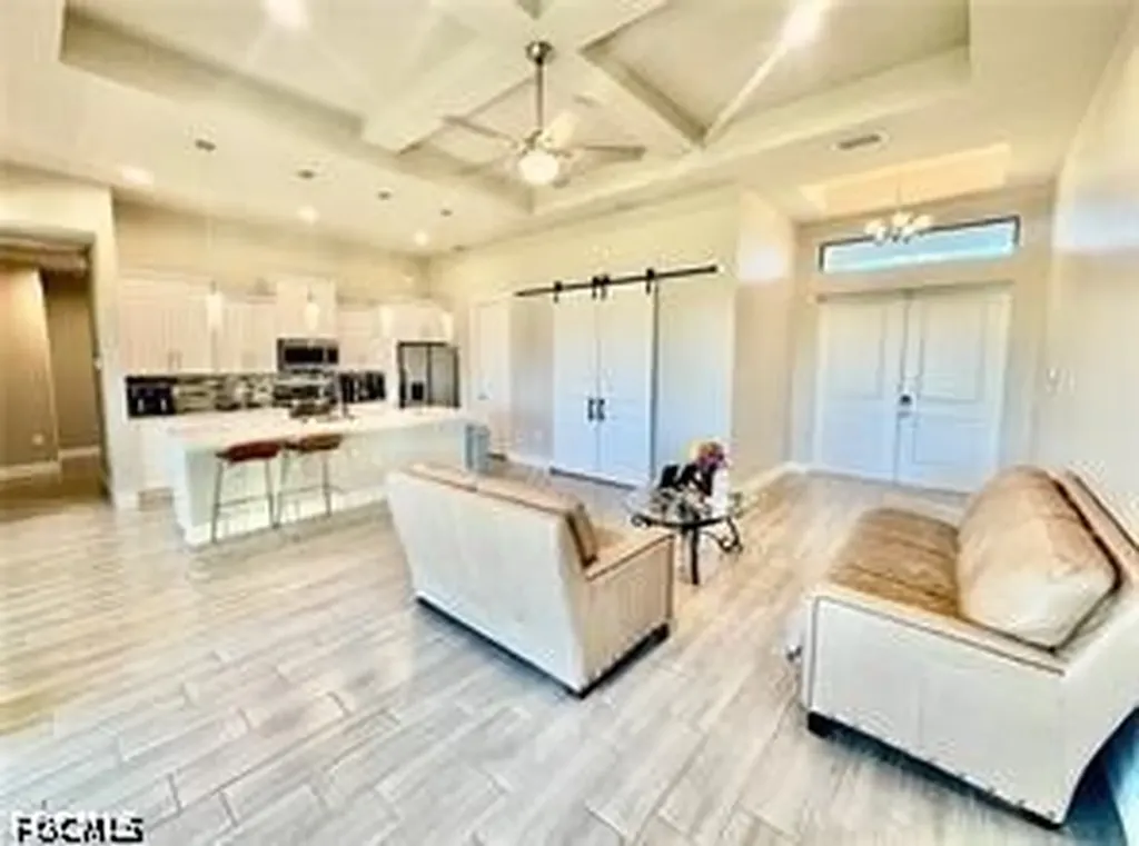 2512 NW 4th Street Cape Coral FL 33993