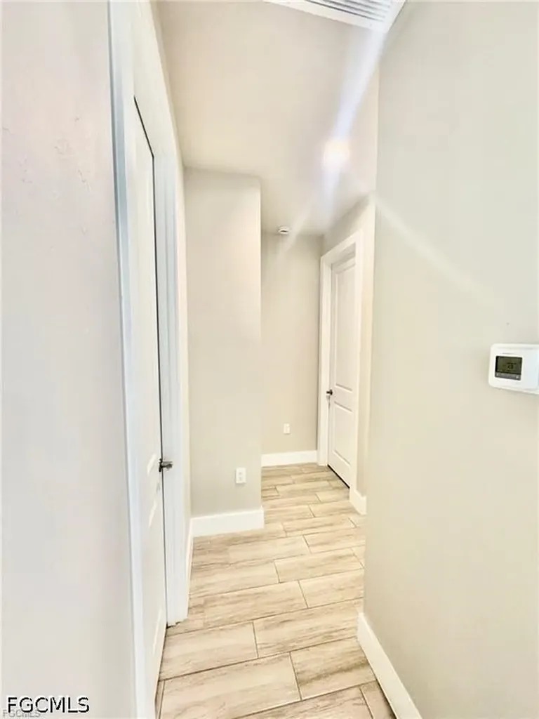 2512 NW 4th Street Cape Coral FL 33993