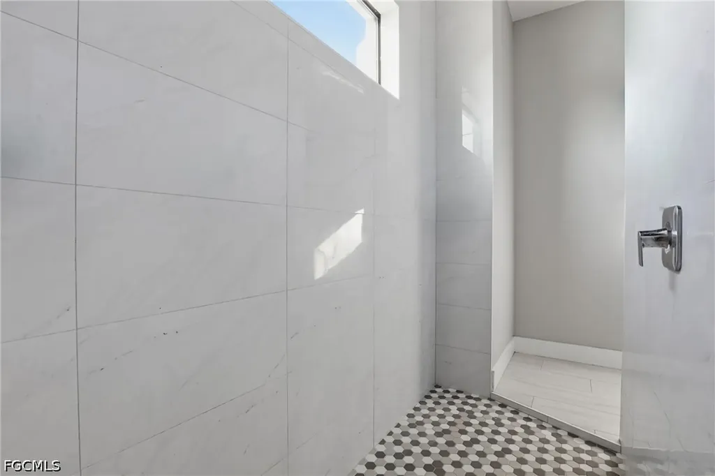 2609 SW 27th Street Cape Coral FL 33914