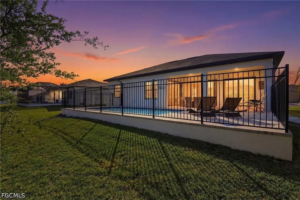 2609 SW 27th Street Cape Coral FL 33914