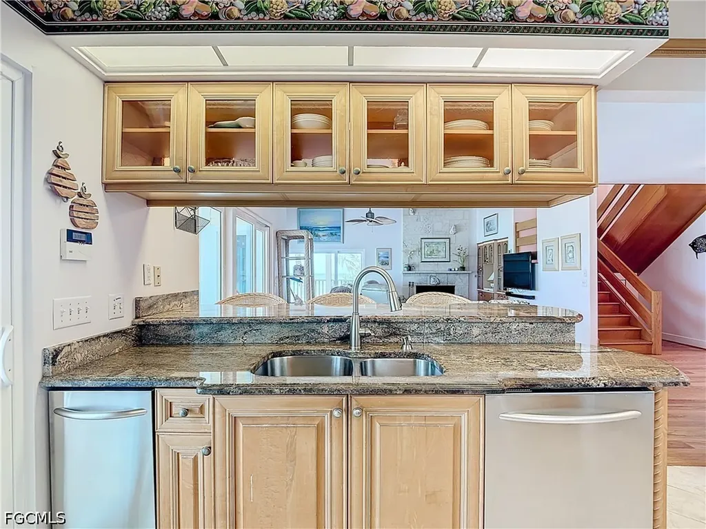 6351 Sanibel Captiva Road Sanibel FL 33957