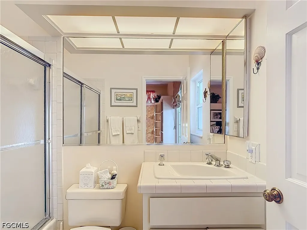 6351 Sanibel Captiva Road Sanibel FL 33957