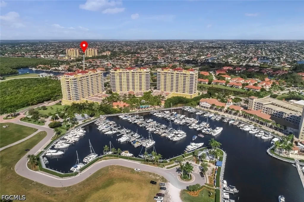 6081 Silver King Boulevard Cape Coral FL 33914