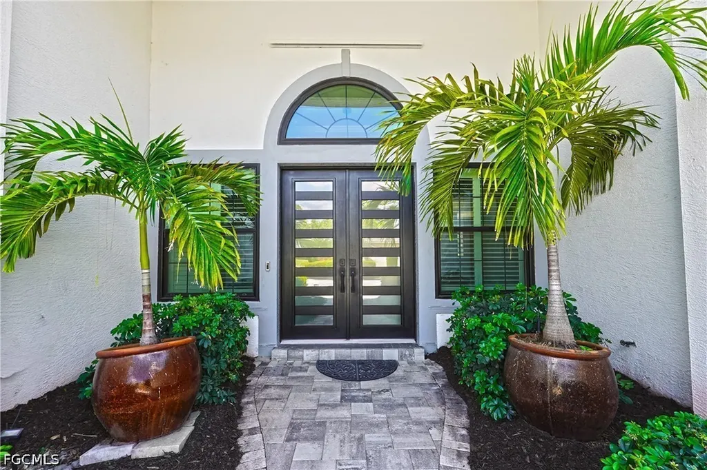 14531 Old Hickory Boulevard Fort Myers FL 33912