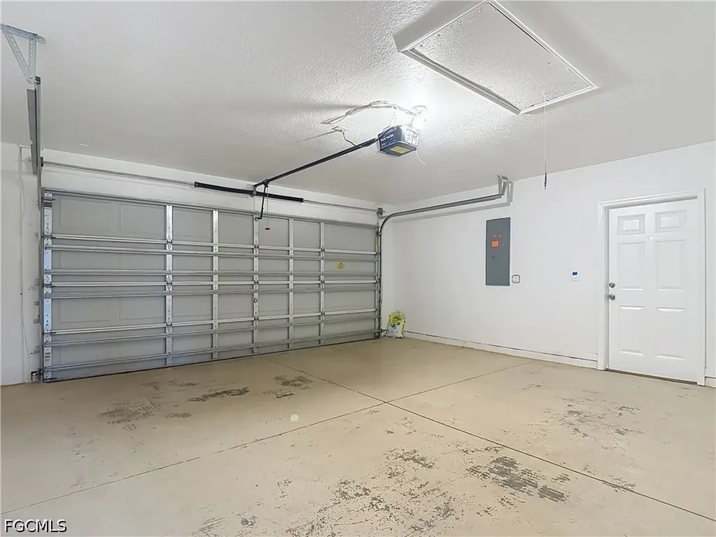 3713 20th Street SW Lehigh Acres FL 33976