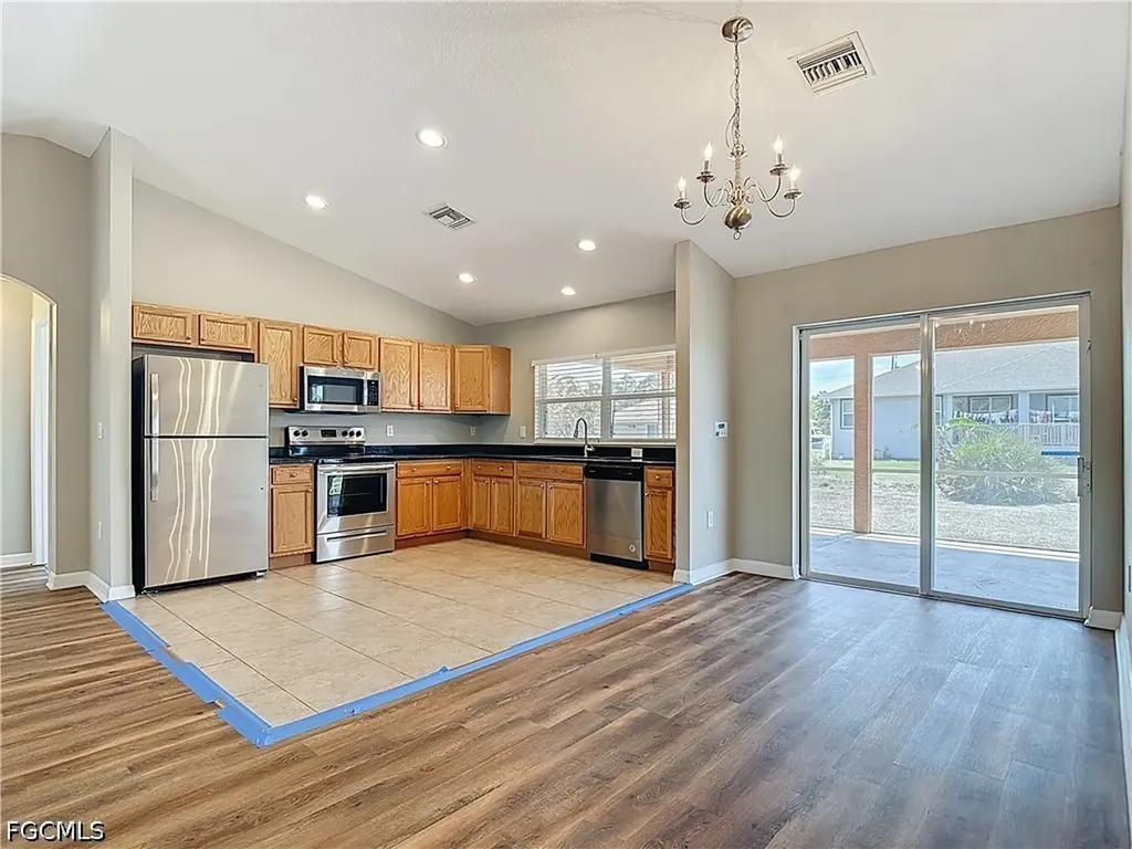 3713 20th Street SW Lehigh Acres FL 33976